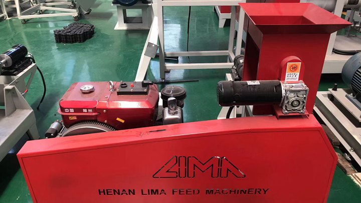 wet type Sunfish extruded feed machine in Zambia